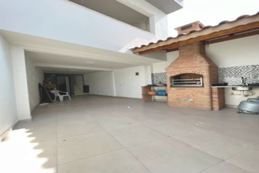 Sobrado à venda no Bairro do Parque São Domingos 