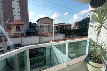 Belo Sobrado à venda no Bairro da Vila Piauí na Rua Afonso Claudio