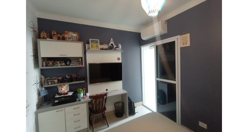 Belo Sobrado à venda no Bairro da Vila Piauí na Rua Afonso Claudio