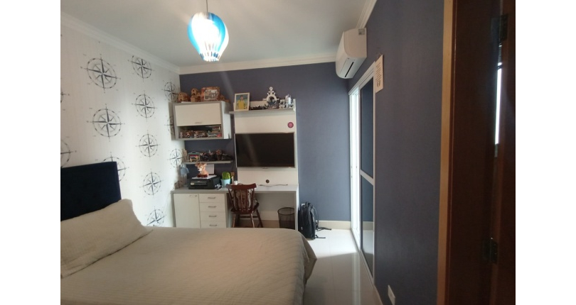 Belo Sobrado à venda no Bairro da Vila Piauí na Rua Afonso Claudio