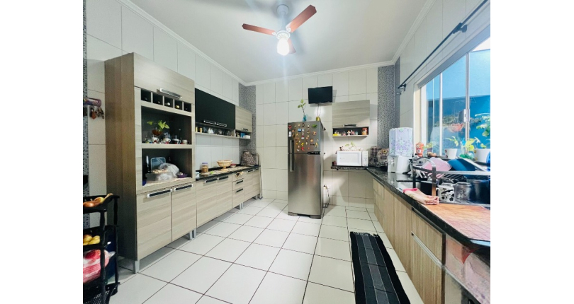 Casa Térrea à venda em Pirassununga no Bairro do Jardim Veneza na Rua Levino Malachias Ferreira