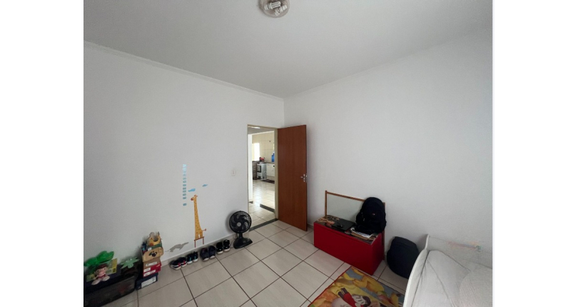 Casa à venda em Pirassununga no Bairro do Parque Clayton Malaman na Rua Acácio dos Santos Júnior