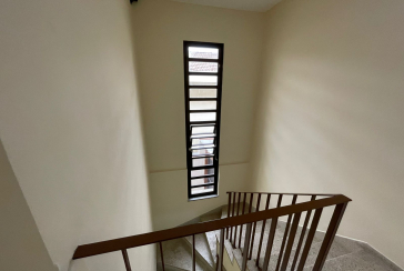 Sobrado à venda no Bairro do Parque Maria Domitila na Rua Monsenhor Castro Nery,