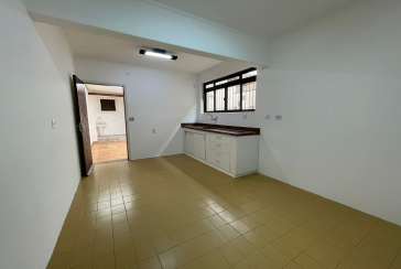 Sobrado à venda no Bairro do Parque Maria Domitila na Rua Monsenhor Castro Nery,