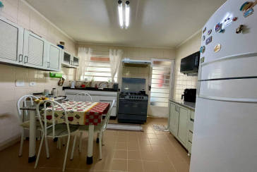 Bom Sobrado à venda no Conjunto Residencial Vista Verde na Rua Desembargador Vicente Sabino Júnior,