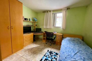 Bom Sobrado à venda no Conjunto Residencial Vista Verde na Rua Desembargador Vicente Sabino Júnior,