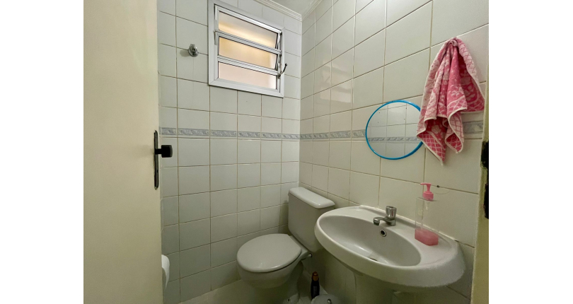 Bom Sobrado à venda no Conjunto Residencial Vista Verde na Rua Desembargador Vicente Sabino Júnior,