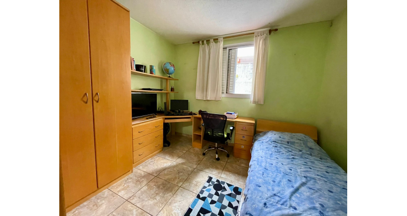 Bom Sobrado à venda no Conjunto Residencial Vista Verde na Rua Desembargador Vicente Sabino Júnior,