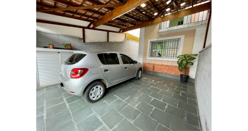 Bom Sobrado à venda no Conjunto Residencial Vista Verde na Rua Desembargador Vicente Sabino Júnior,