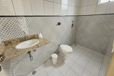 Sobrado à venda no Parque São Domingos na Rua Ibiraúna 