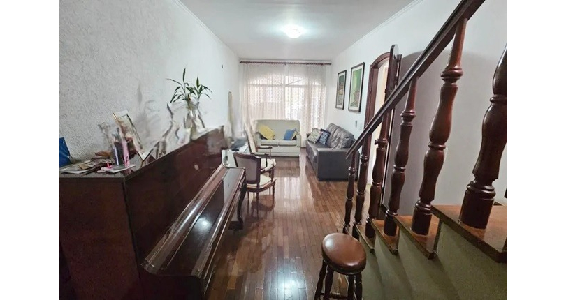 Sobrado à venda no Parque São Domingos na Rua Ibiraúna 