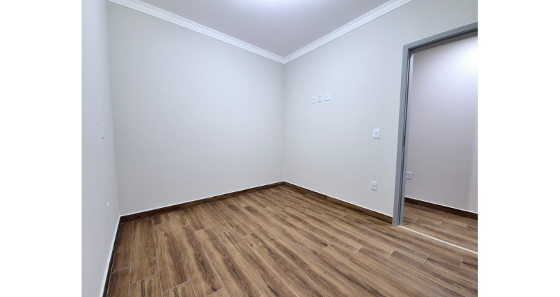  Sobrado novo à Venda no Bairro do Parque Maria Domitila na Rua Antônio Félix Pacheco