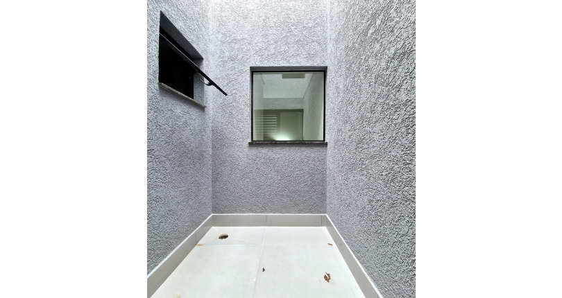 Sobrado novo à Venda no Bairro do Parque Maria Domitila na Rua Antônio Félix Pacheco