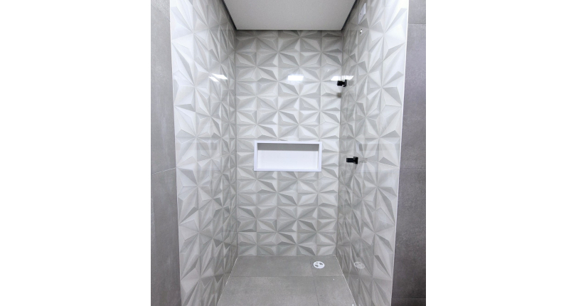 Sobrado novo à Venda no Bairro do Parque Maria Domitila na Rua Antônio Félix Pacheco