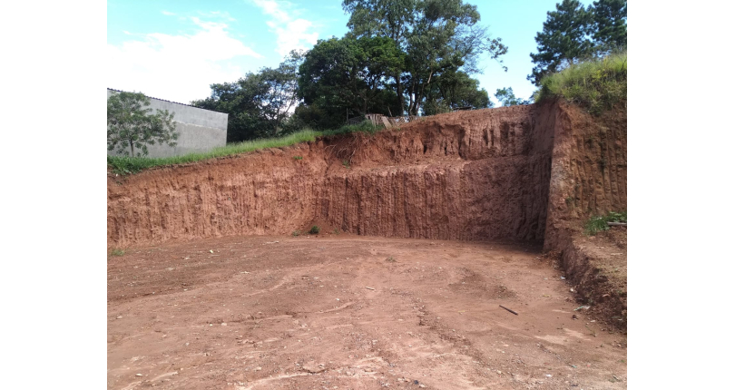 Terreno à venda no Bairro da Vila Homero na Rua Tomás Arandé,