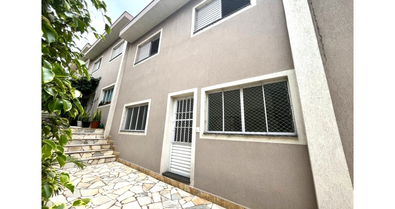 Sobrado à venda Rua Manoel Lopes da Cunha, Vila Mangalot - Imóveis à Venda