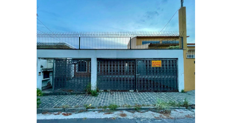Casa Térrea à venda no Bairro do Parque São Domingos na Rua Artur Bastos