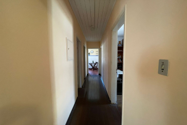 Casa à venda no Bairro da Vila Chica Luisa na Rua Ivacatinga