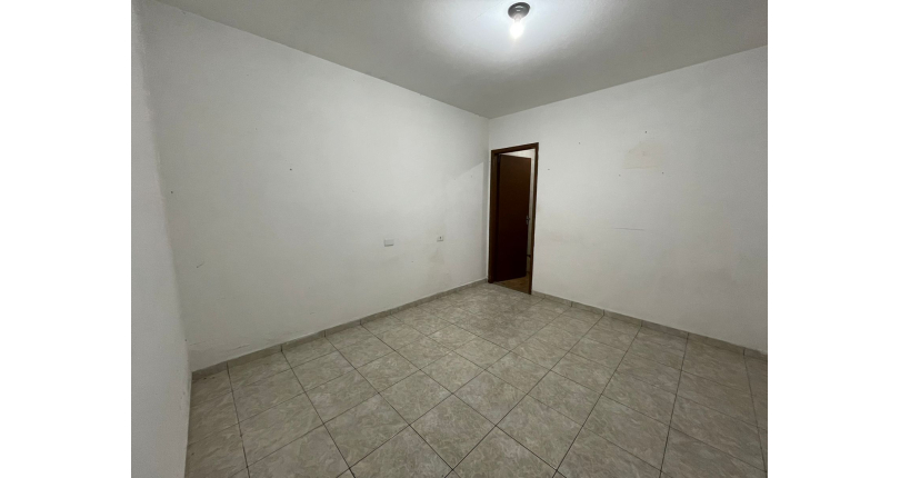 Casa Térrea à venda no Bairro do Jardim Mangalot na Rua Padre Aníbal Difrância