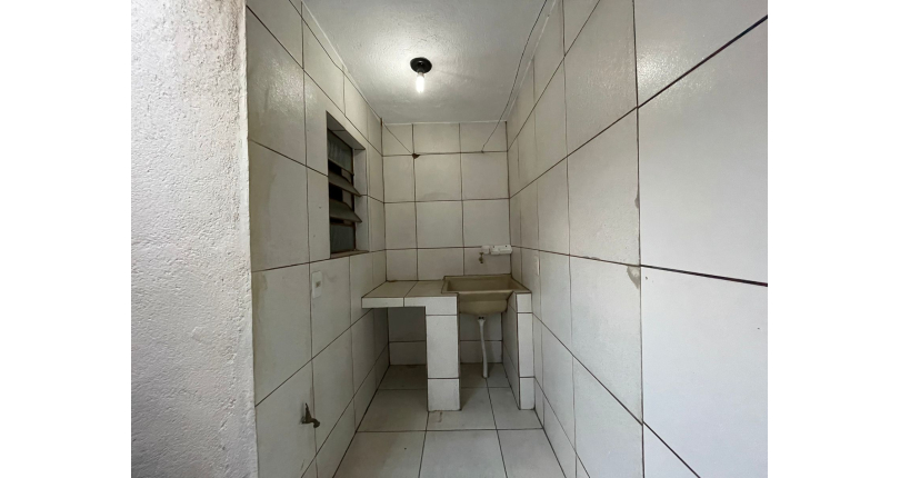 Casa Térrea à venda no Bairro do Jardim Mangalot na Rua Padre Aníbal Difrância