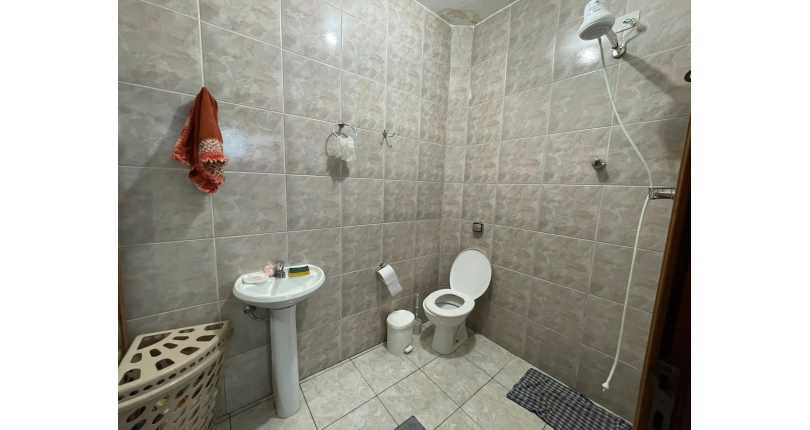 Casa Térrea à venda no Bairro do Jardim Mangalot na Rua Padre Aníbal Difrância