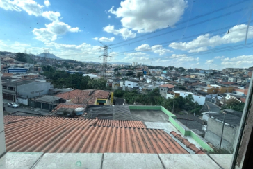 Sobrado à venda em Osasco no Bairro da Ayrosa na Rua Bariri