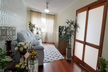 Sobrado à venda no Bairro do Jardim Líbano na Rua Maestro João de Souza Lima