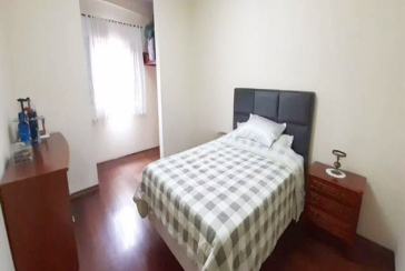 Sobrado à venda no Bairro do Jardim Líbano na Rua Maestro João de Souza Lima