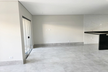 BELO Sobrado novo à venda no Bairro do Parque São Domingos na Avenida Joaquim de Magalhães 157