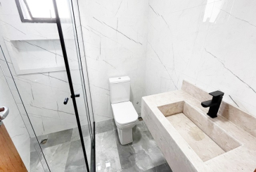 BELO Sobrado novo à venda no Bairro do Parque São Domingos na Avenida Joaquim de Magalhães 157