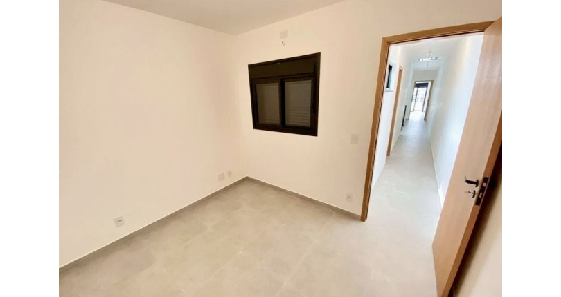 BELO Sobrado novo à venda no Bairro do Jardim Maristela no Rua Horácio Romeu 243