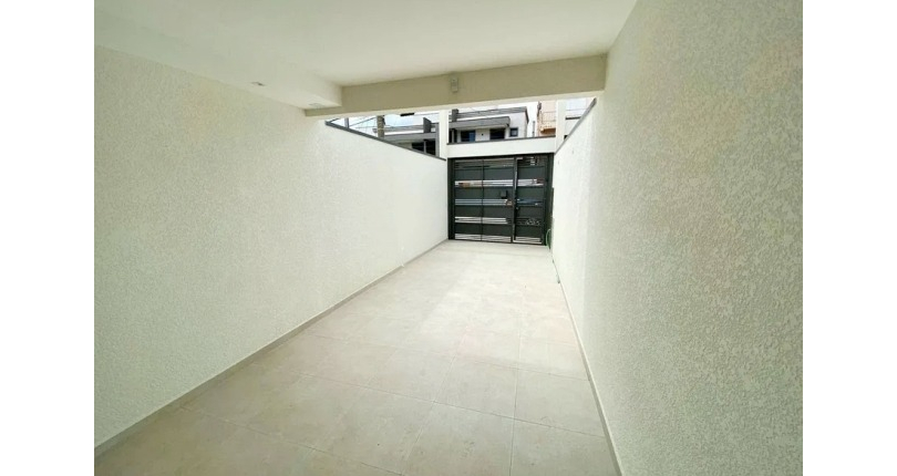 BELO Sobrado novo à venda no Bairro do Jardim Maristela no Rua Horácio Romeu 243