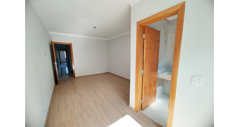 Sobrado à venda Rua Crispim Santos, 208, Jardim Regina - Imóveis à Venda