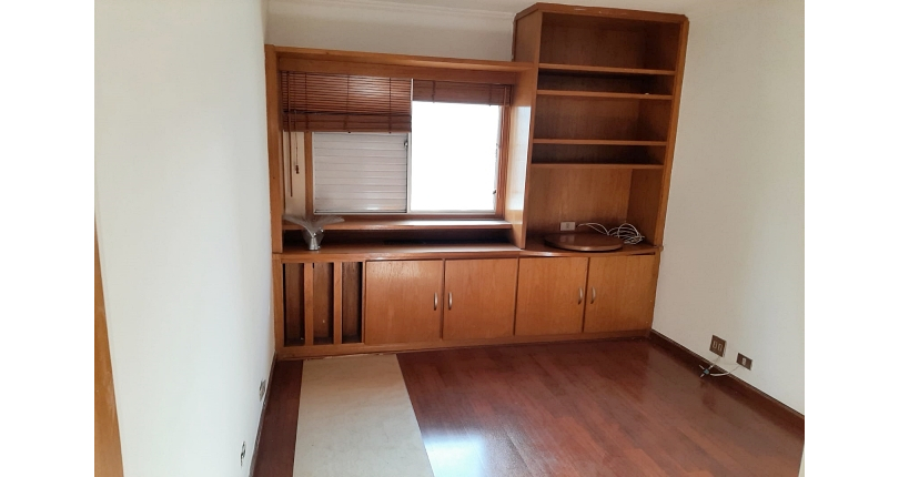 Apartamento à venda no Bairro das Perdizes na Rua Iperoig 554,