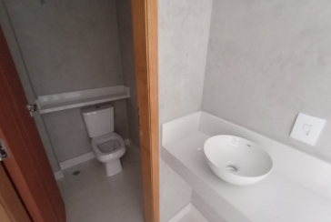 Lindo Sobrado novo à venda no Bairro do Jardim Maristela no Rua Adriano Ariani 36,