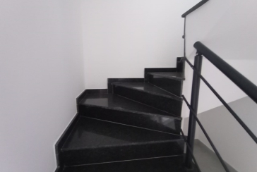 Lindo Sobrado novo à venda no Bairro do Jardim Maristela no Rua Adriano Ariani 36,