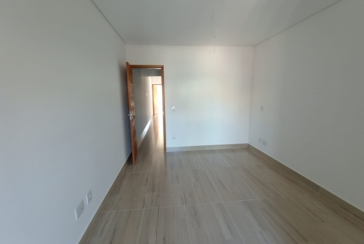 Lindo Sobrado novo à venda no Bairro do Jardim Maristela no Rua Adriano Ariani 36,