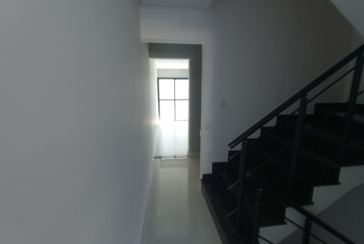 Lindo Sobrado novo à venda no Bairro do Jardim Maristela no Rua Adriano Ariani 36,