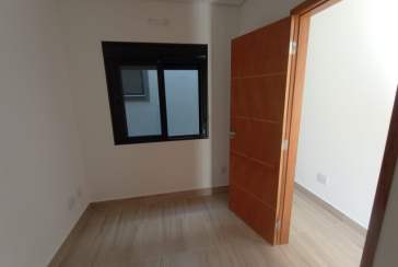 Lindo Sobrado novo à venda no Bairro do Jardim Maristela no Rua Adriano Ariani 36,