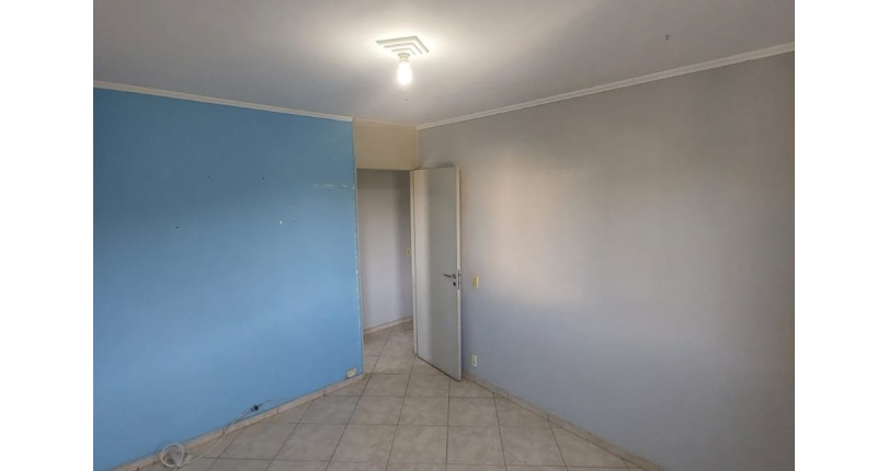 Belíssimo Apartamento à venda no Bairro do Parque São Domingos na Avenida do Anastácio 2409