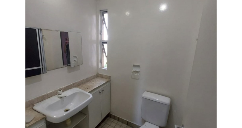 Belíssimo Apartamento à venda no Bairro do Parque São Domingos na Avenida do Anastácio 2409