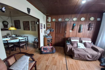 Casa à venda no Bairro da Vila Mangalot na Rua Joaquim de Oliveira Freitas