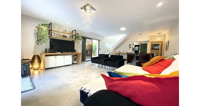 Sobrado à venda Rua Pedro Ferreira de Souza, Parque São Domingos - Imóveis à Venda