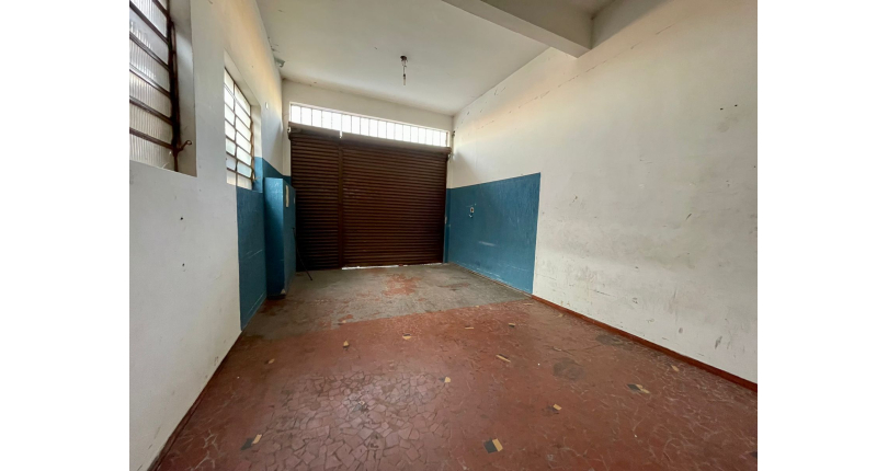 Sobrado à venda Rua Doutor Augusto Andrade, Chácara Inglesa - Imóveis à Venda