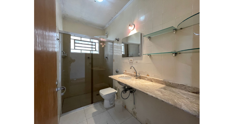 Sobrado à venda no Bairro do Parque São Domingos na Rua Doutor Odon Carlos de Figueiredo Ferraz