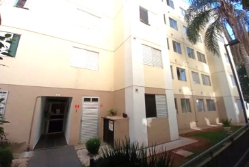 Apartamento à venda no Bairro do Jaraguá na Rua Casparino de Quadros 69