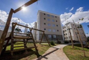 Apartamento à venda no Bairro do Jaraguá na Rua Casparino de Quadros 69