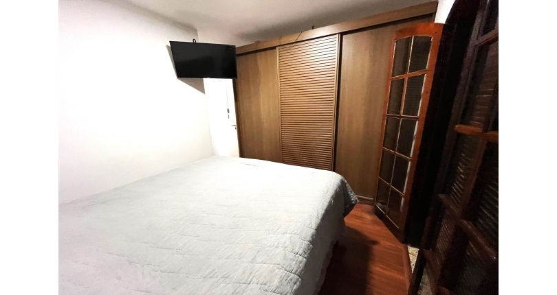 Belíssimo Sobrado à venda no Bairro do Conjunto Residencial Vista Verde 