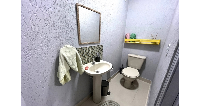 Belíssimo Sobrado à venda no Bairro do Conjunto Residencial Vista Verde 