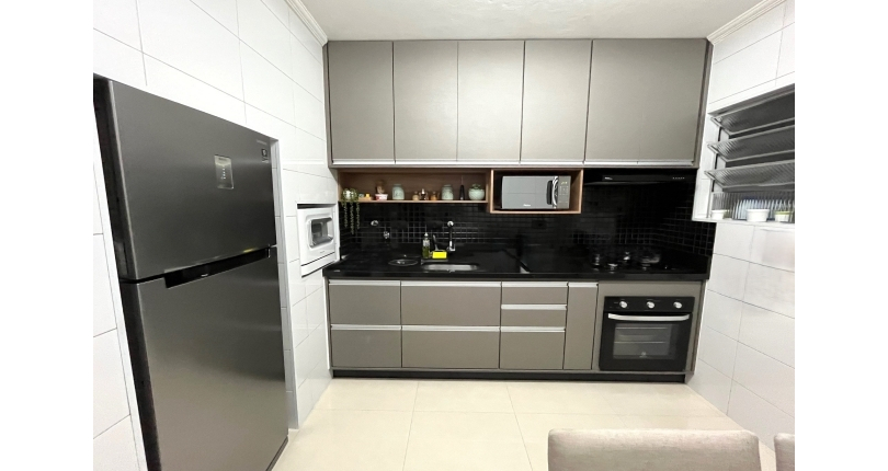 Belíssimo Sobrado à venda no Bairro do Conjunto Residencial Vista Verde 